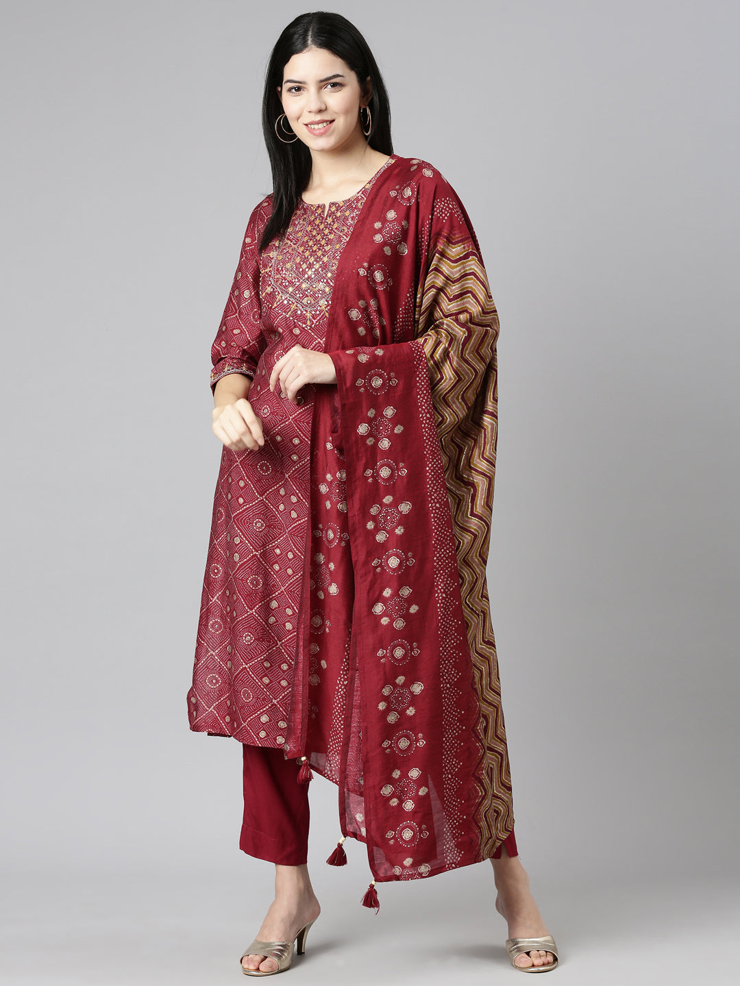 Neeru's Purple Regular Straight Printed Kurta And Trousers With Dupatta