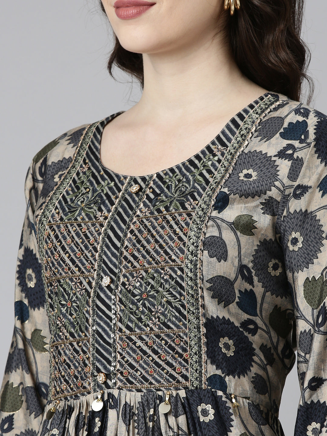 Neerus Grey printed straight kurta set with trousers and dupatta - detail view 1