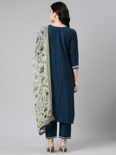 Neeru's Green Regular Straight Solid Kurta And Trousers With Dupatta