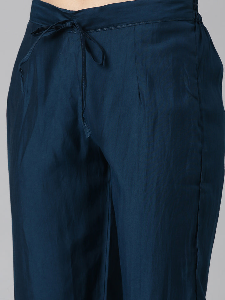 Neerus Green Regular Straight Solid Kurta And Trousers With Dupatta