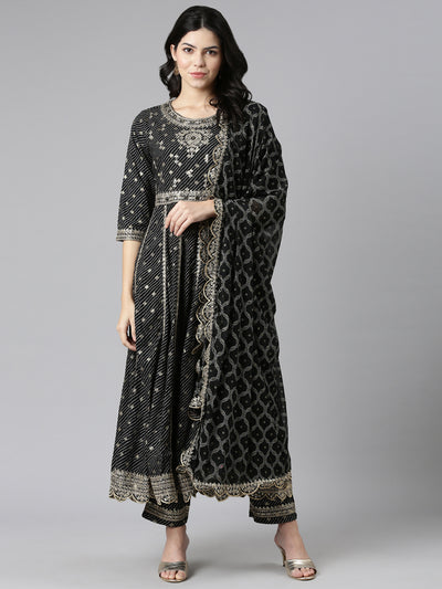 Neerus Black Pleated Straight Embroidered Kurta And Trousers With Dupatta