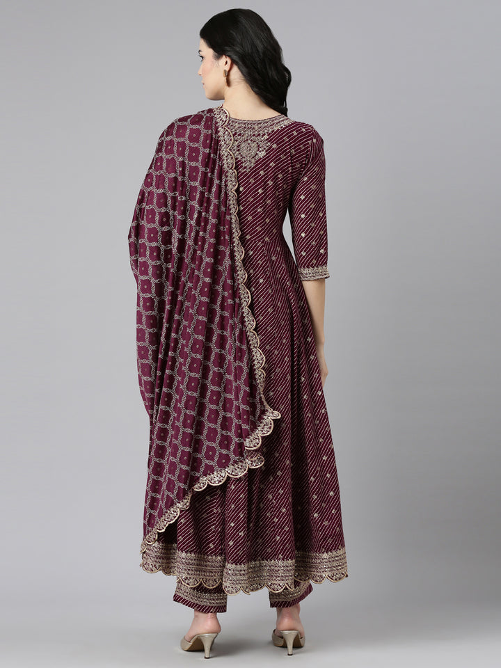 Neerus Purple embroidered straight kurta set with dupatta - detail view 1