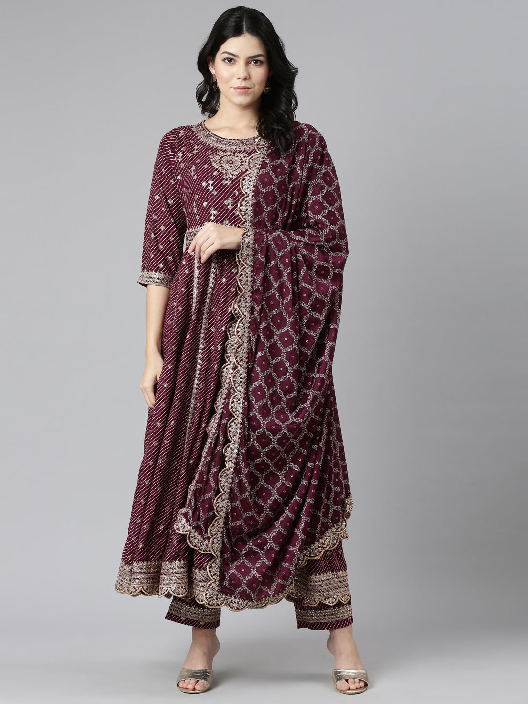 Neerus Purple embroidered straight kurta set with dupatta - detail view 2
