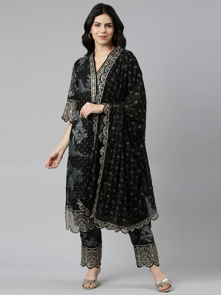 Neerus Black printed straight kurta set with dupatta - front view