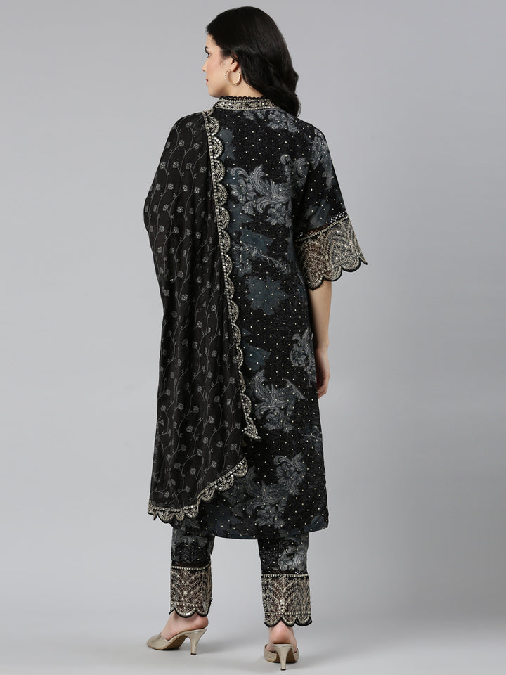 Neerus Black printed straight kurta set with dupatta - side view