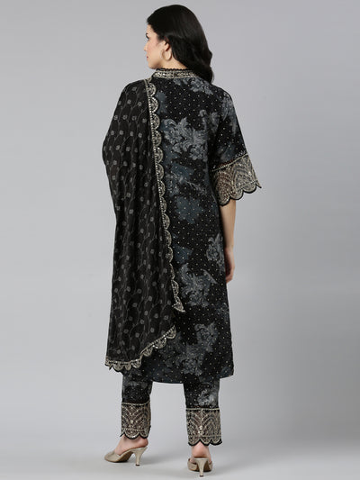 Neeru's Black Regular Straight Printed Readymade Suits