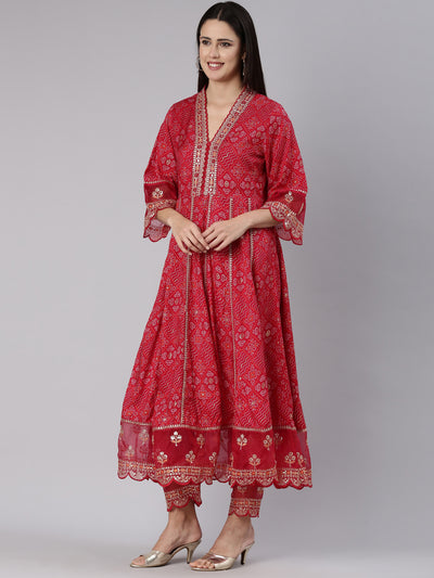 Neerus Red Regular Straight Printed Kurta And Trousers