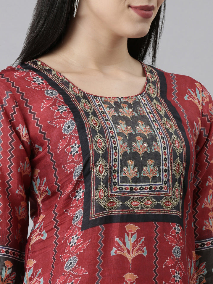 Neerus Maroon Regular Straight Floral Readymade suits