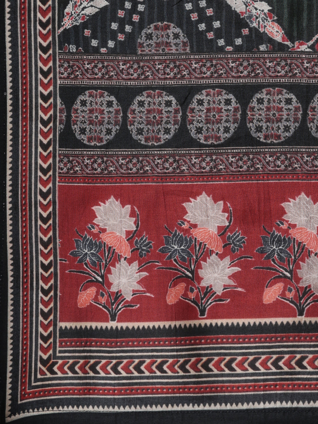 Neerus Green printed floral kurta set with trouser and dupatta - detail view 4