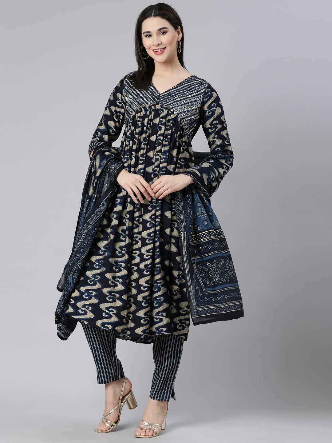 Neerus Blue printed panelled suit set with dupatta - detail view 3