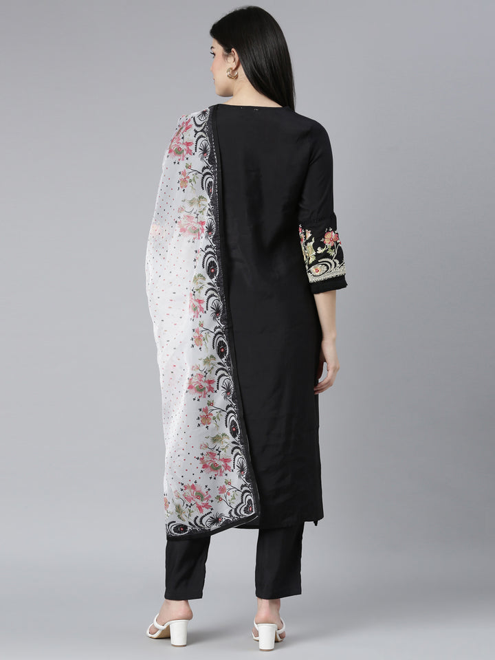 Neerus Black printed floral kurta set with trouser and dupatta - side view