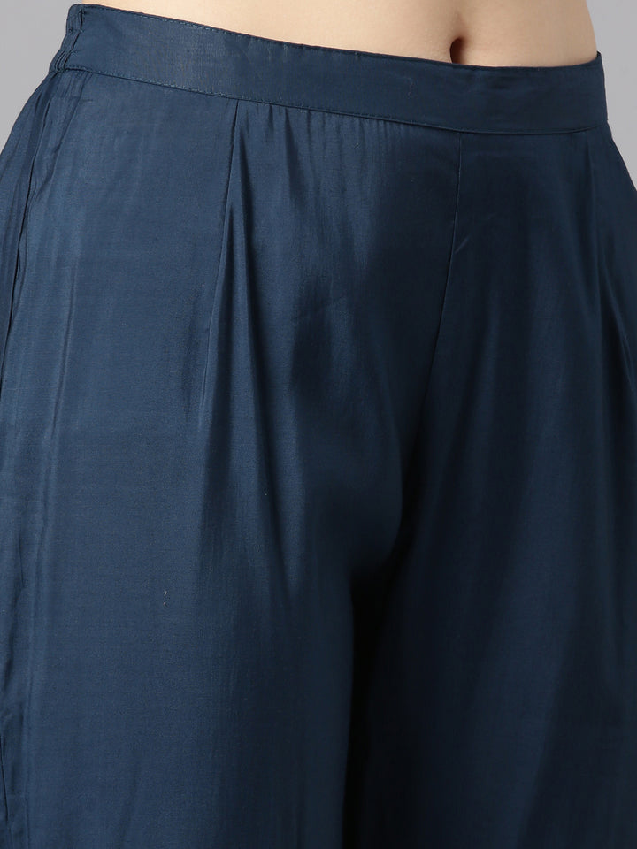 Neerus Blue printed floral kurta set with trouser and dupatta - detail view 3