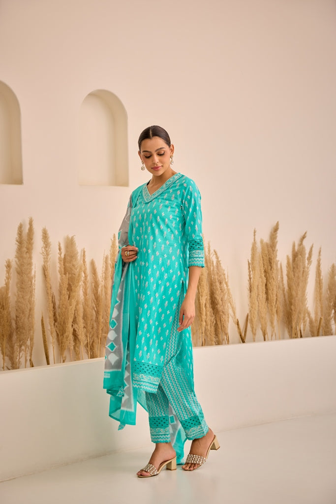 Neerus Green printed straight suit set with dupatta - side view