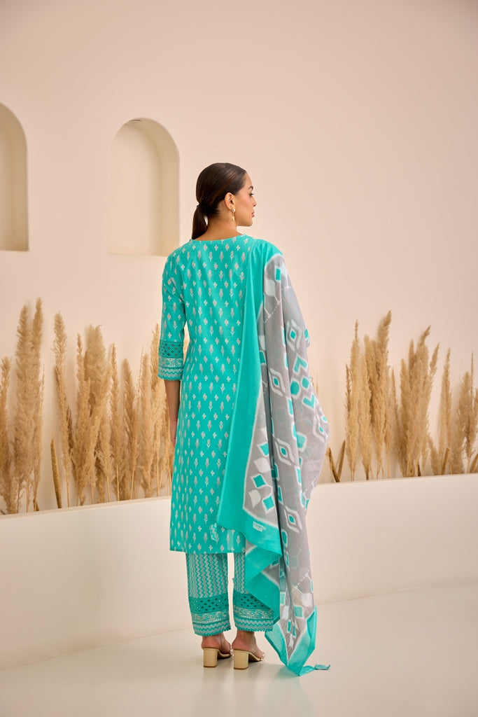 Neerus Green printed straight suit set with dupatta - detail view 1