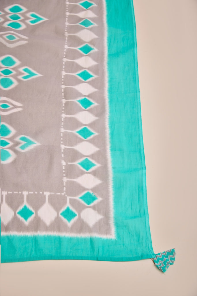Neerus Green printed straight suit set with dupatta - detail view 4