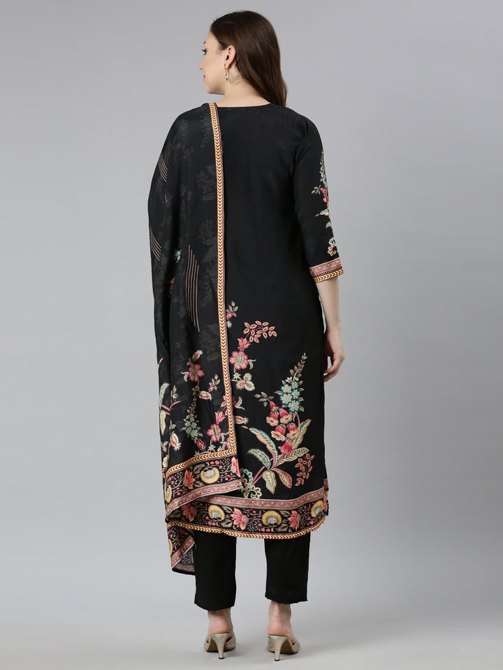 Neerus Black printed floral straight suit set - side view