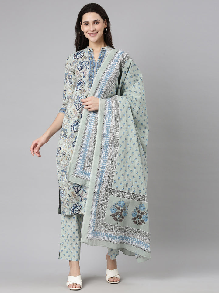 Neerus Green Regular Straight Floral Kurta And  Trousers With Dupatta