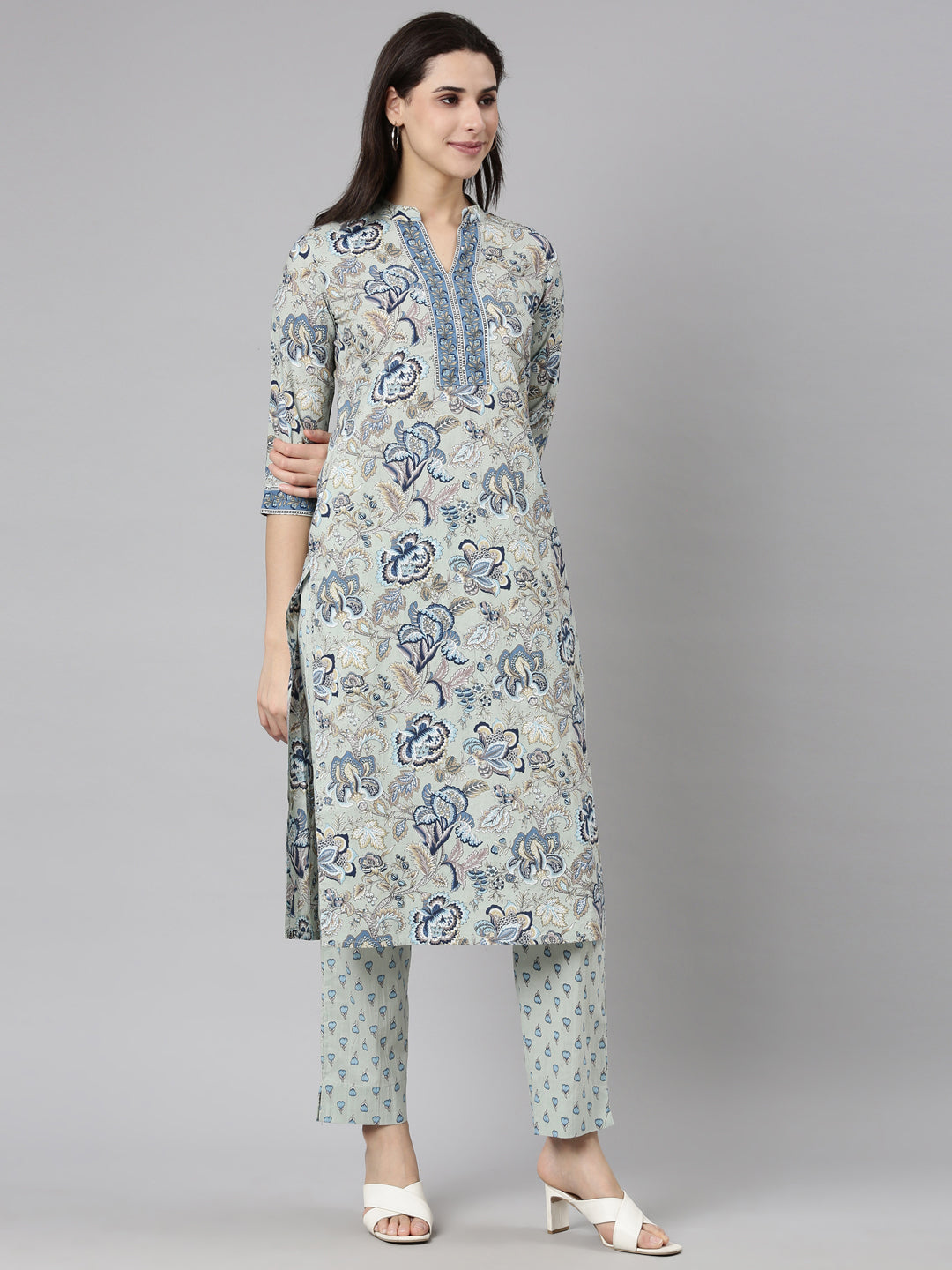 Neerus Green Regular Straight Floral Kurta And  Trousers With Dupatta