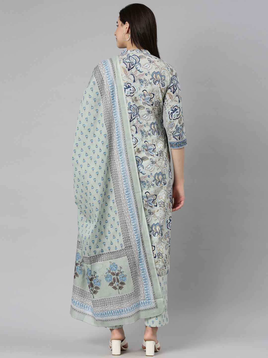 Neerus Green Regular Straight Floral Kurta And  Trousers With Dupatta