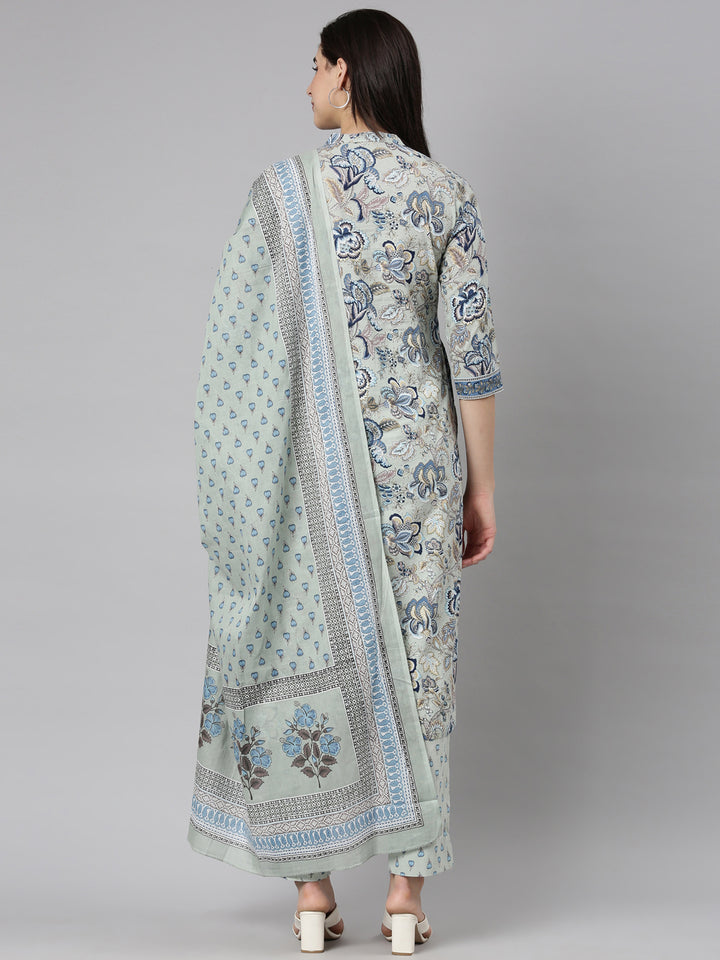 Neerus Green Regular Straight Floral Kurta And  Trousers With Dupatta