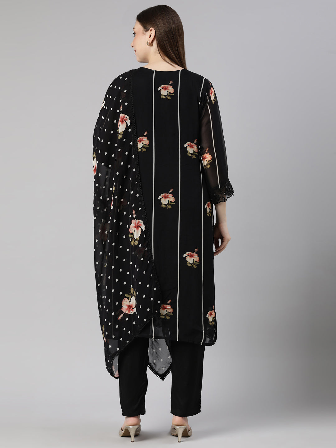 Neerus Black Printed Floral Straight Suit Set - side view