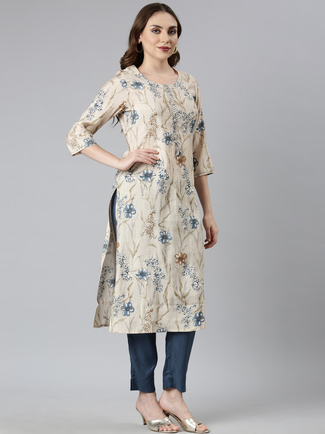 Neerus Blue printed floral suit set straight kurta with trouser and dupatta - back view