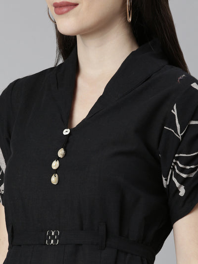 Neeru's Black Regular Straight Tribal Kurtas