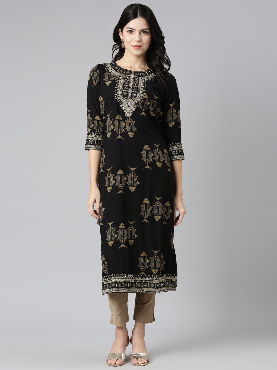 Neerus Black Regular Straight Printed Kurtas