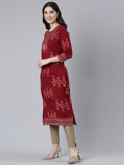 Neeru's Maroon Regular Straight Printed Kurtas