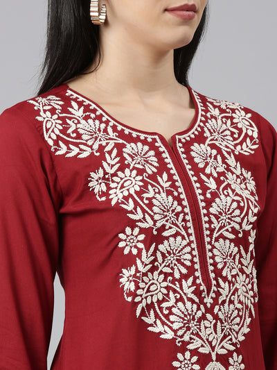 Neerus Maroon Regular Straight Embroidered Kurtas