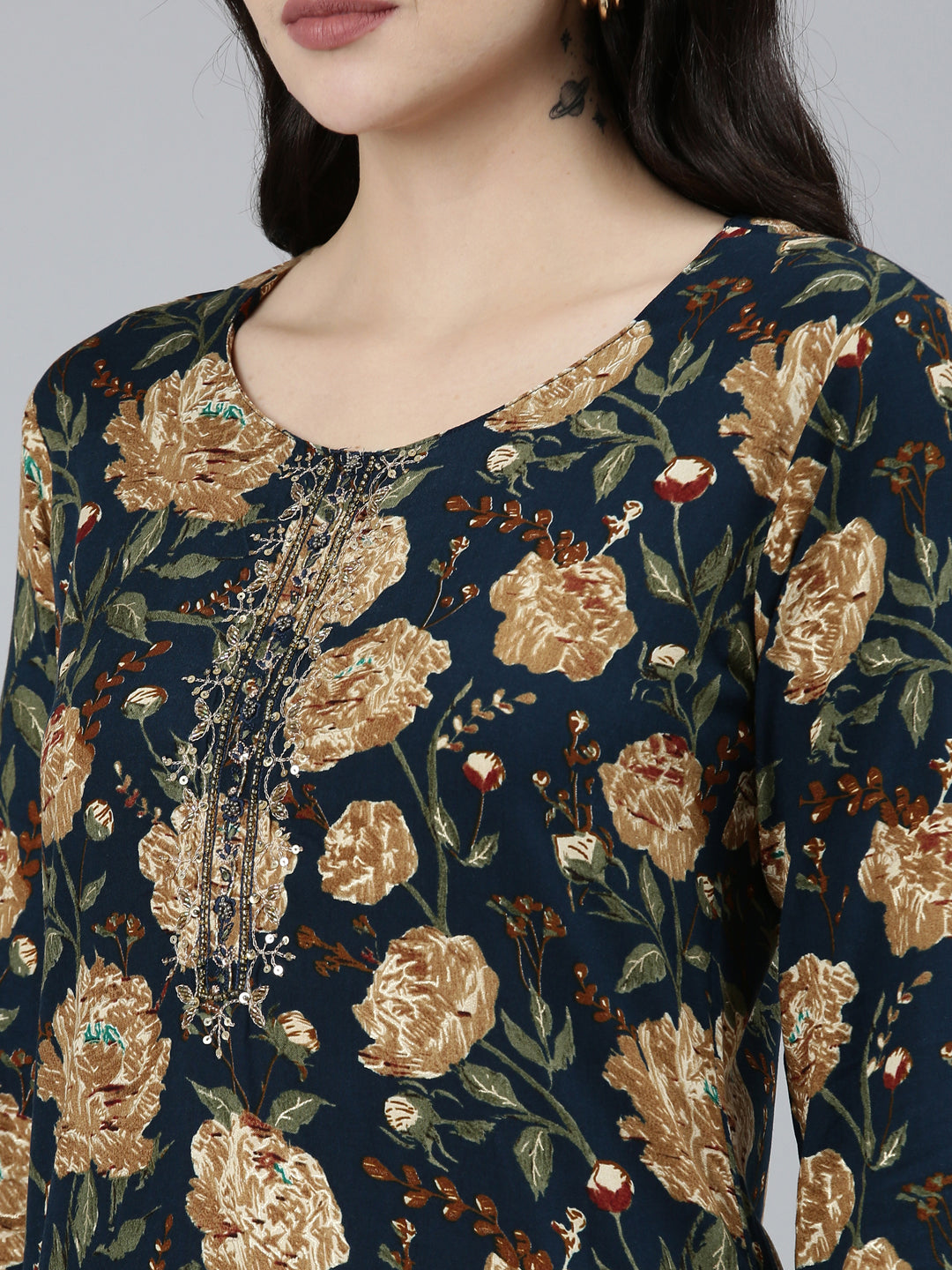 Neerus Navy Blue Regular Straight Floral Kurtas