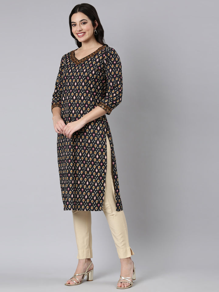 Neerus Black Regular Straight Woven Design Kurtas