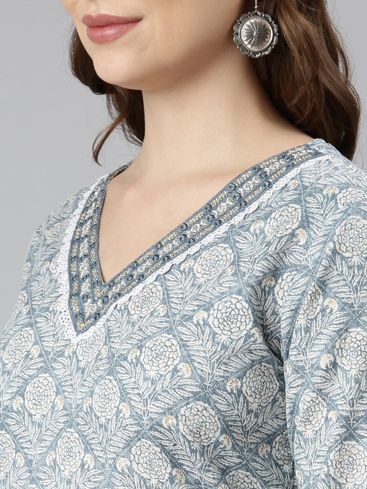 Neerus Grey Panelled Straight Floral Kurtas