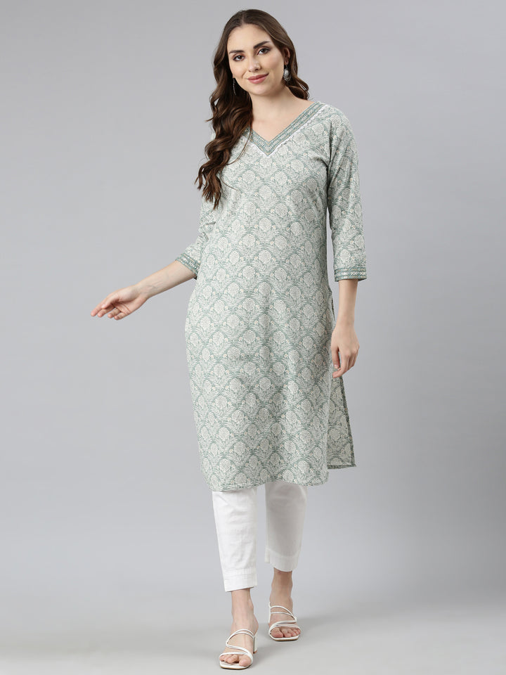 Neerus Green Panelled Straight Floral Kurtas