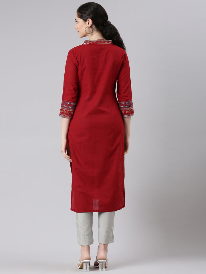 Neerus Maroon Straight Casual Solid Kurtas