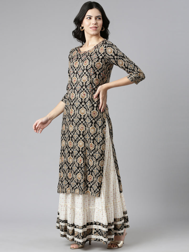 Neerus Black printed straight kurta set with skirt and dupatta - back view