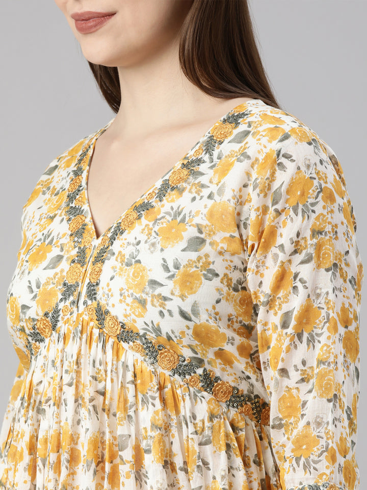 Neerus Yellow floral printed flared suit set - detail view 1