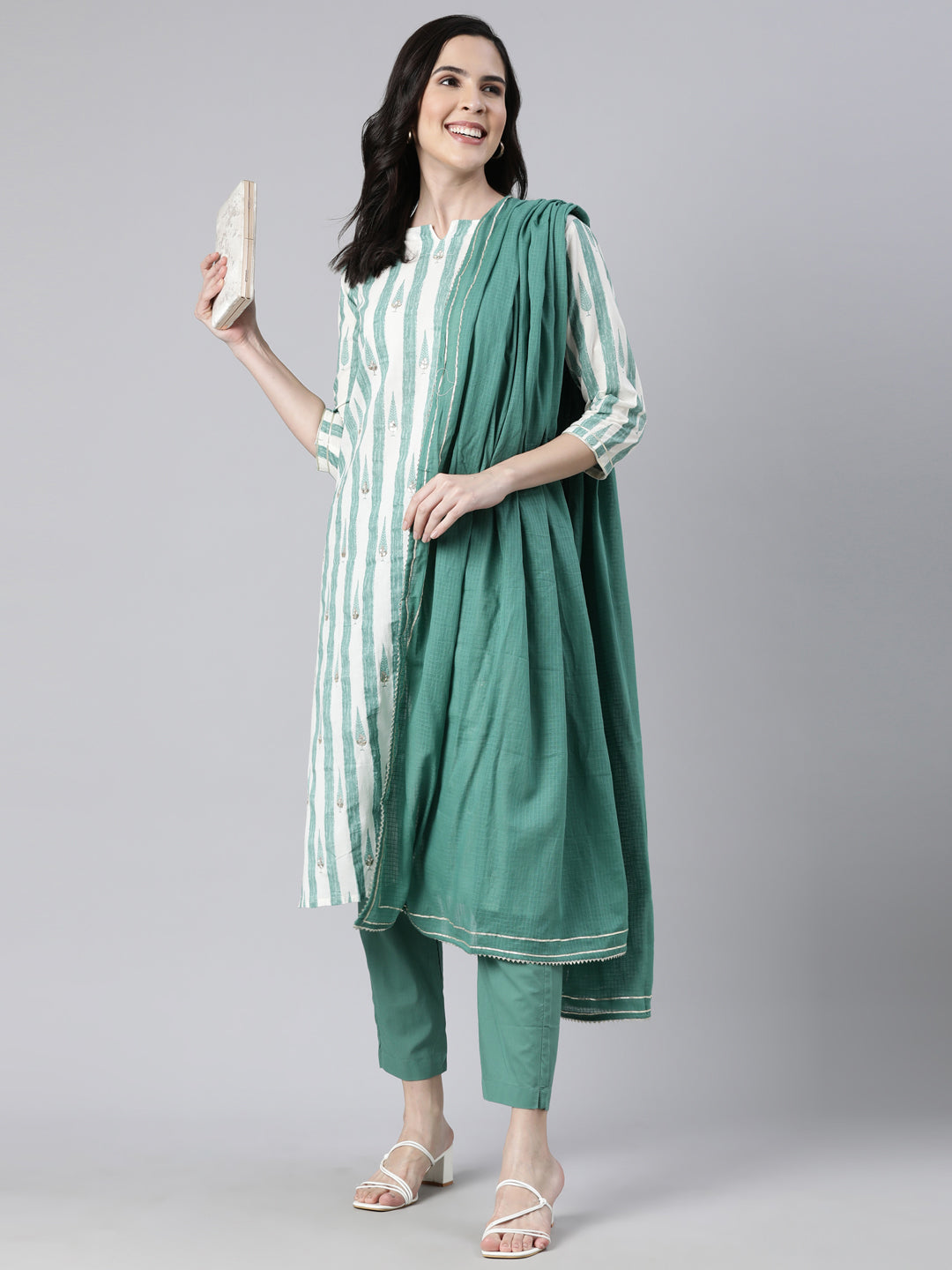 Neerus Green printed striped straight suit set - detail view 2