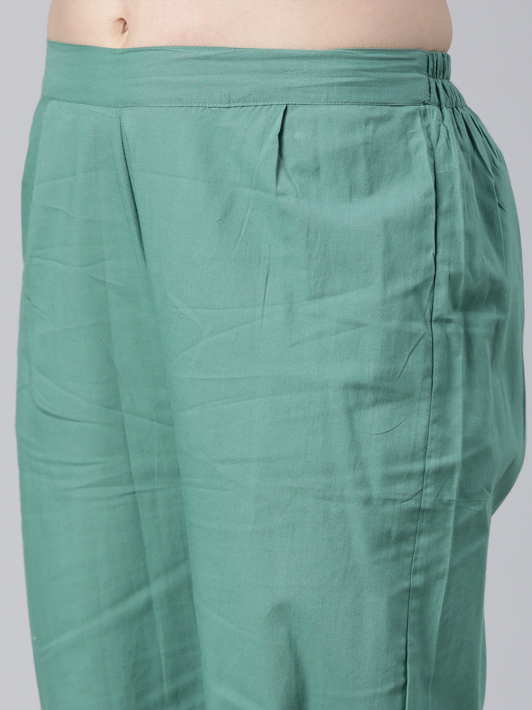 Neerus Green printed striped straight suit set - detail view 3