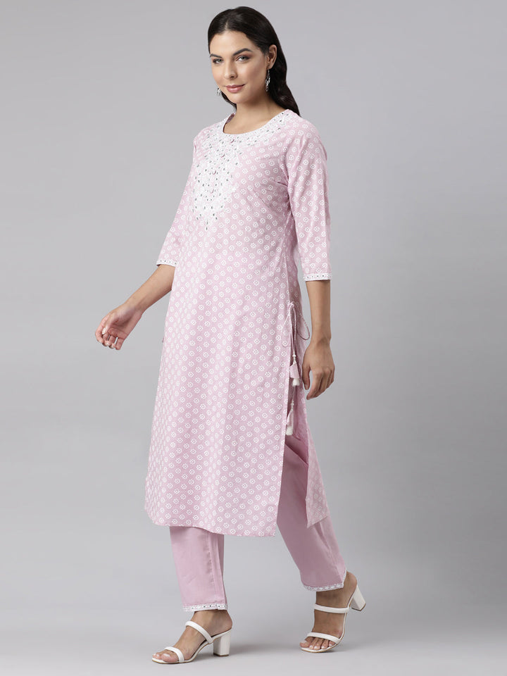 Neerus Pink straight suit set panelled yoke kurta with trouser and dupatta - back view
