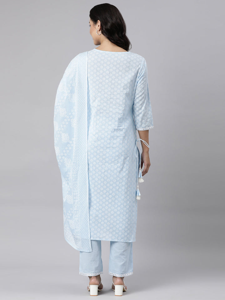 Neerus Blue panelled straight kurta suit set with dupatta - detail view 1
