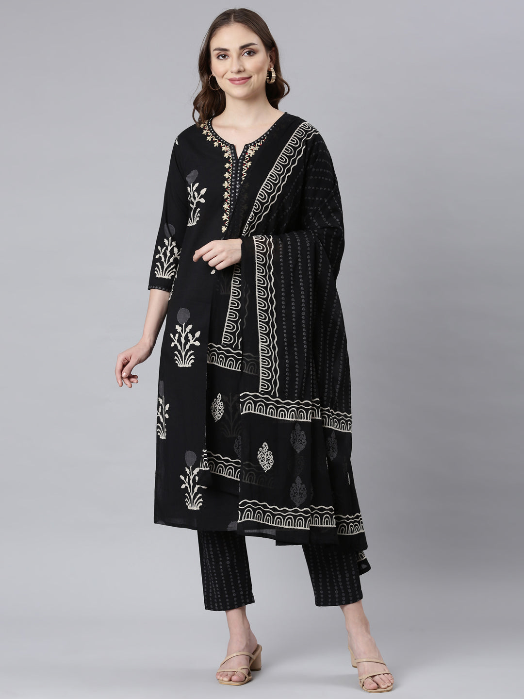 Neerus Black Panelled Straight Floral Kurta And Trousers With Dupatta