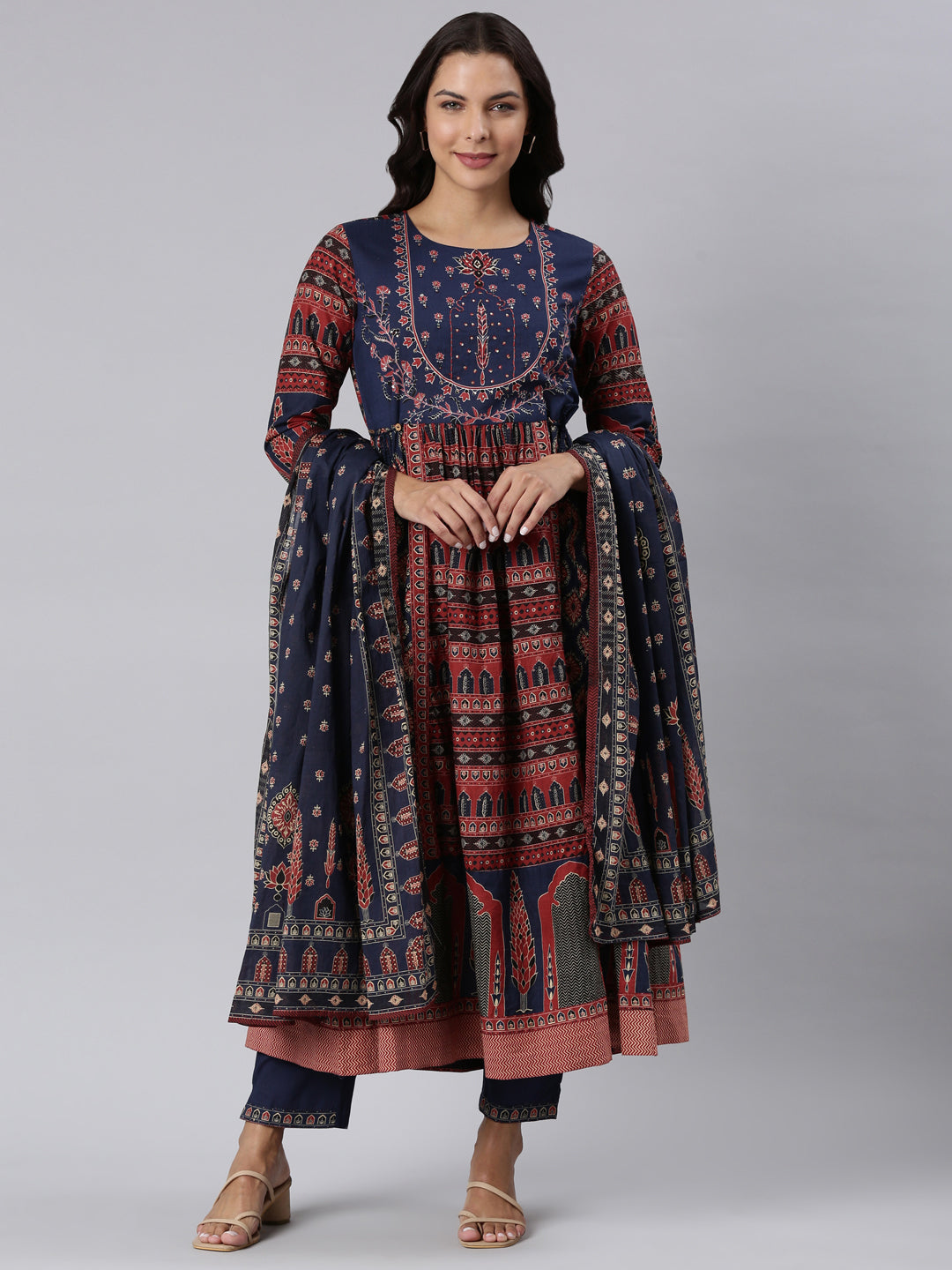 Neerus Blue printed panelled suit set - front view