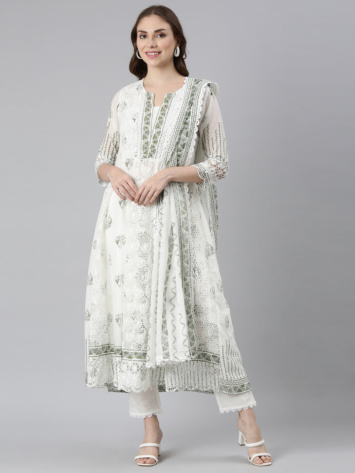 Neerus Green printed panelled suit set - front view