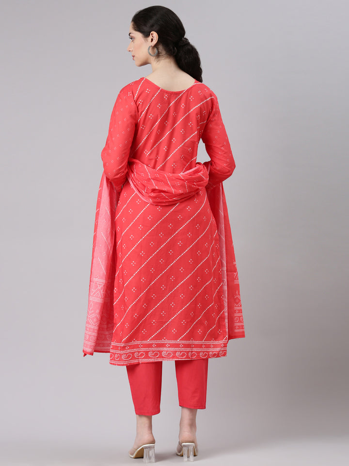 Neerus Women Red Straight Kurta and Trousers With Dupatta