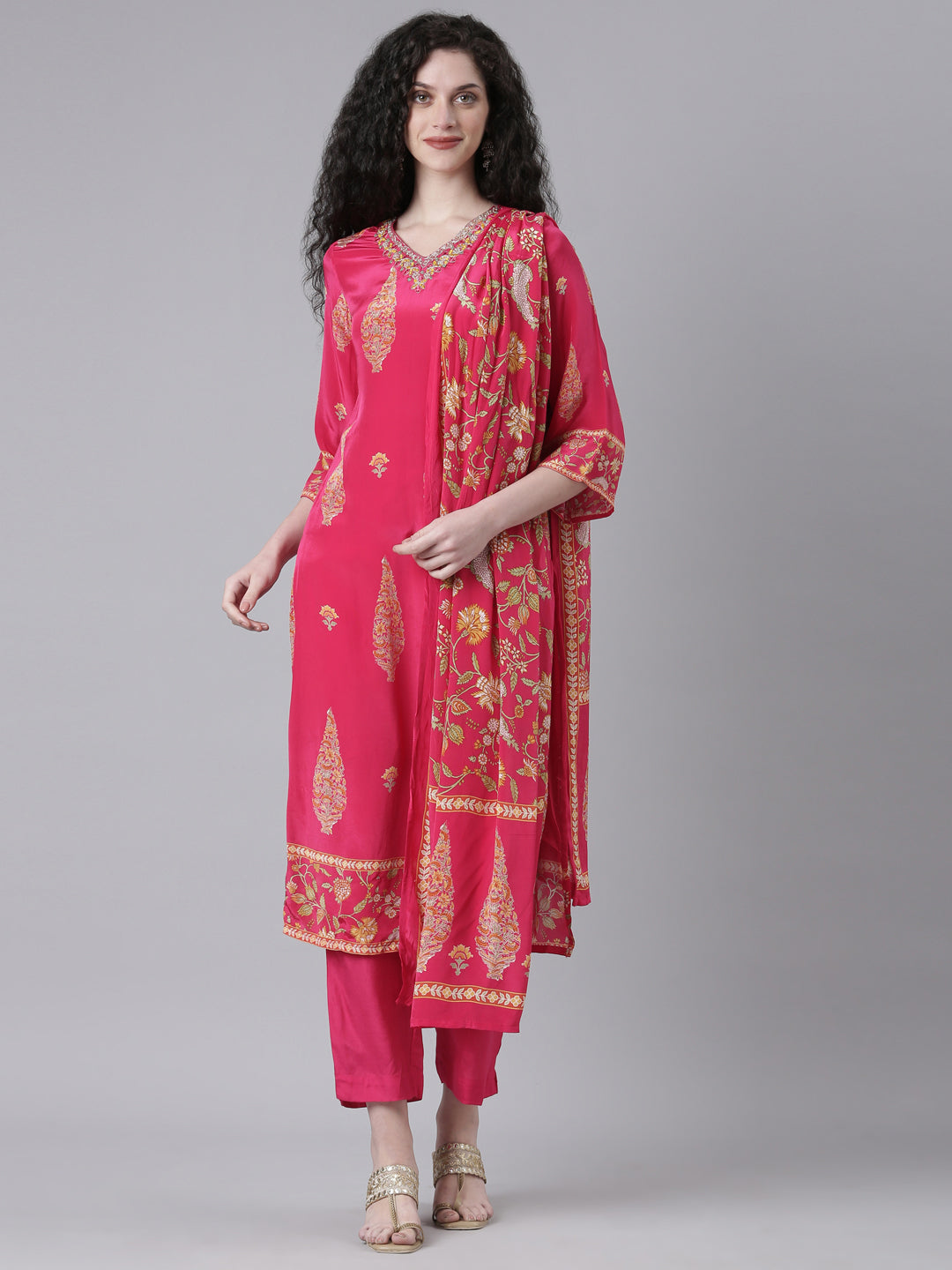 Neerus Magenta Printed Straight Kurta and Trousers With Dupatta