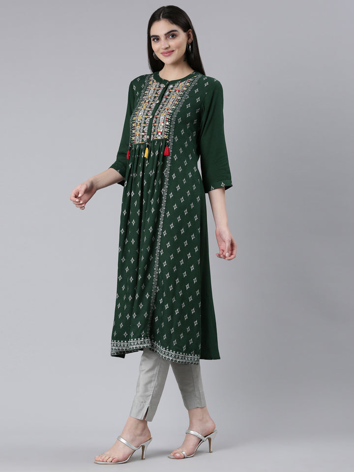 Neerus Green Pleated Straight Printed Kurtas