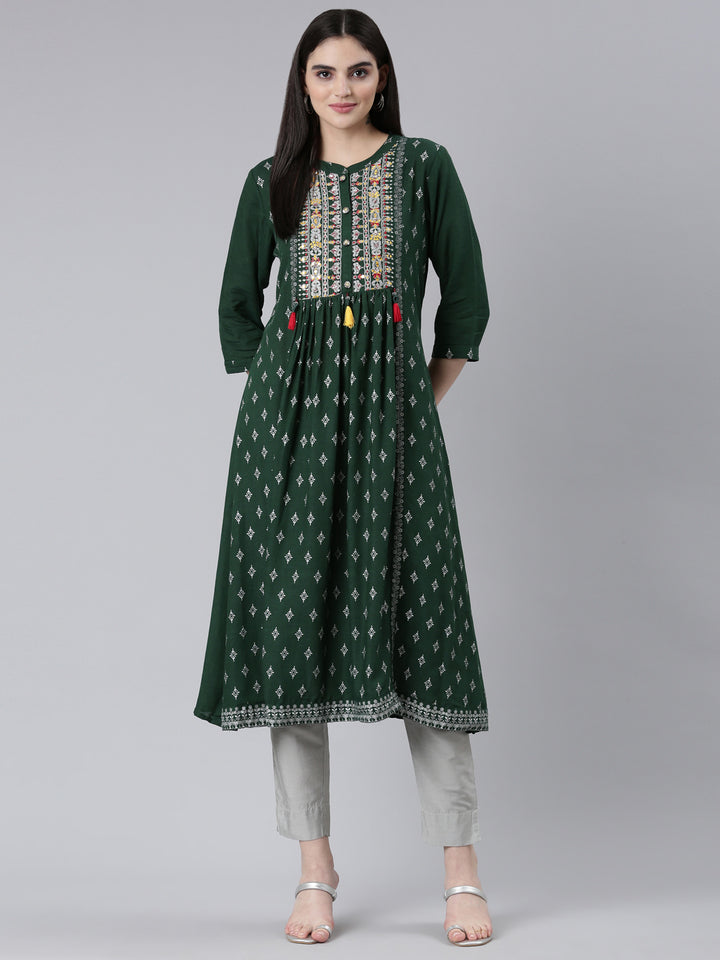 Neerus Green Pleated Straight Printed Kurtas