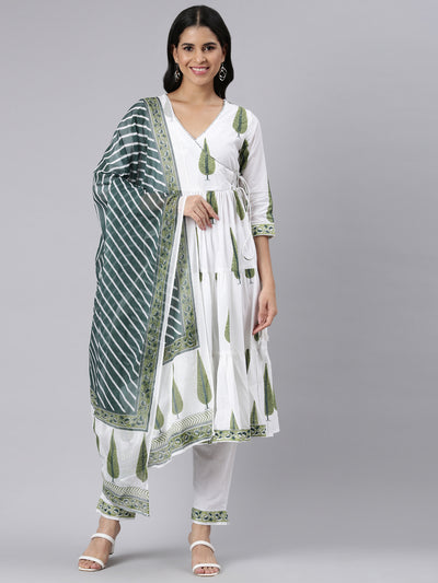 Neerus Green Angrakha Curved Printed Kurta and Trousers With Dupatta