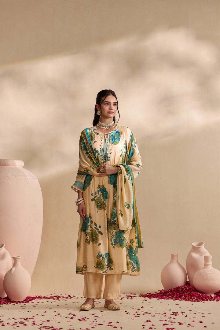 Rama Muslin Large Floral Digital Printed Three Piece Set
